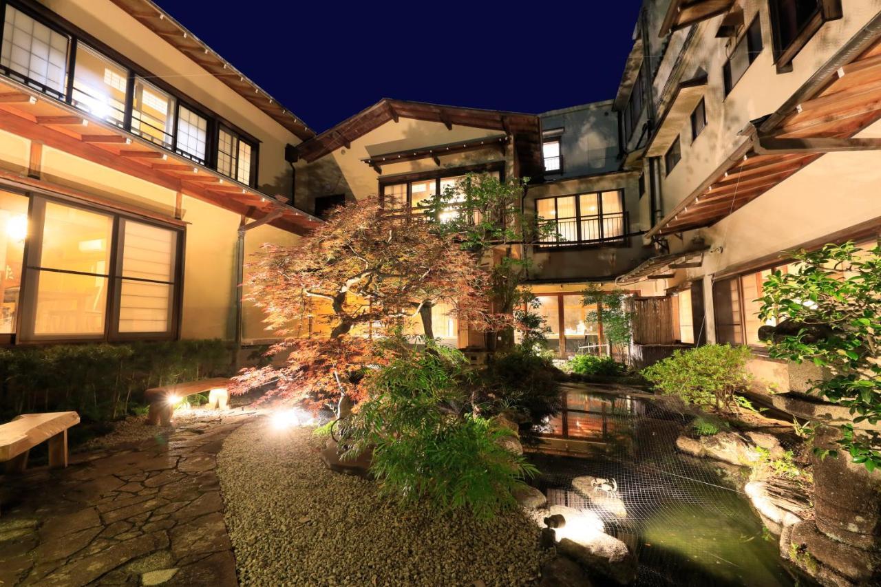 Hotel Yugawara Fuga Esterno foto