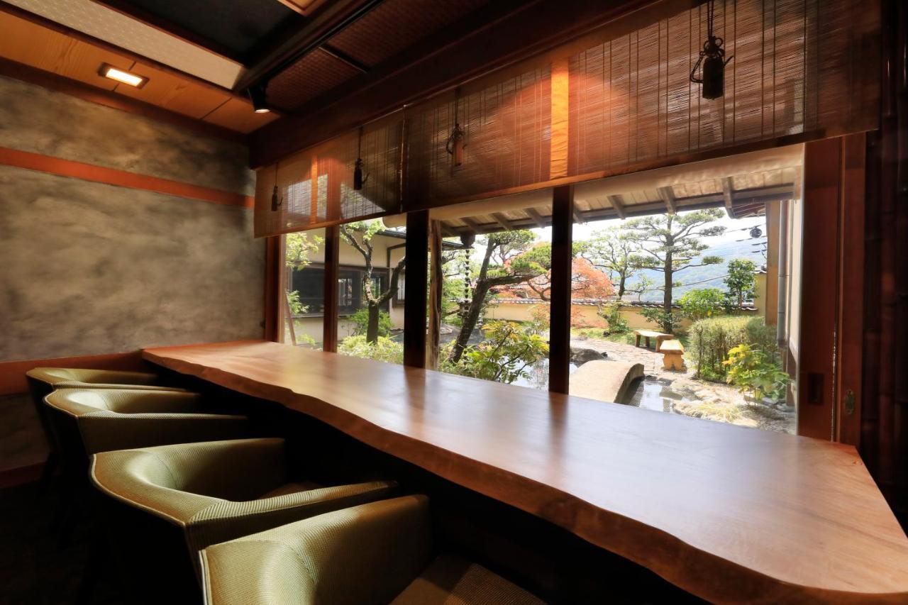 Hotel Yugawara Fuga Esterno foto