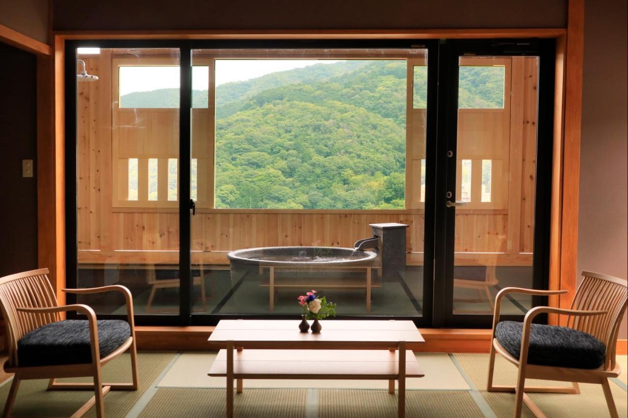 Hotel Yugawara Fuga Esterno foto