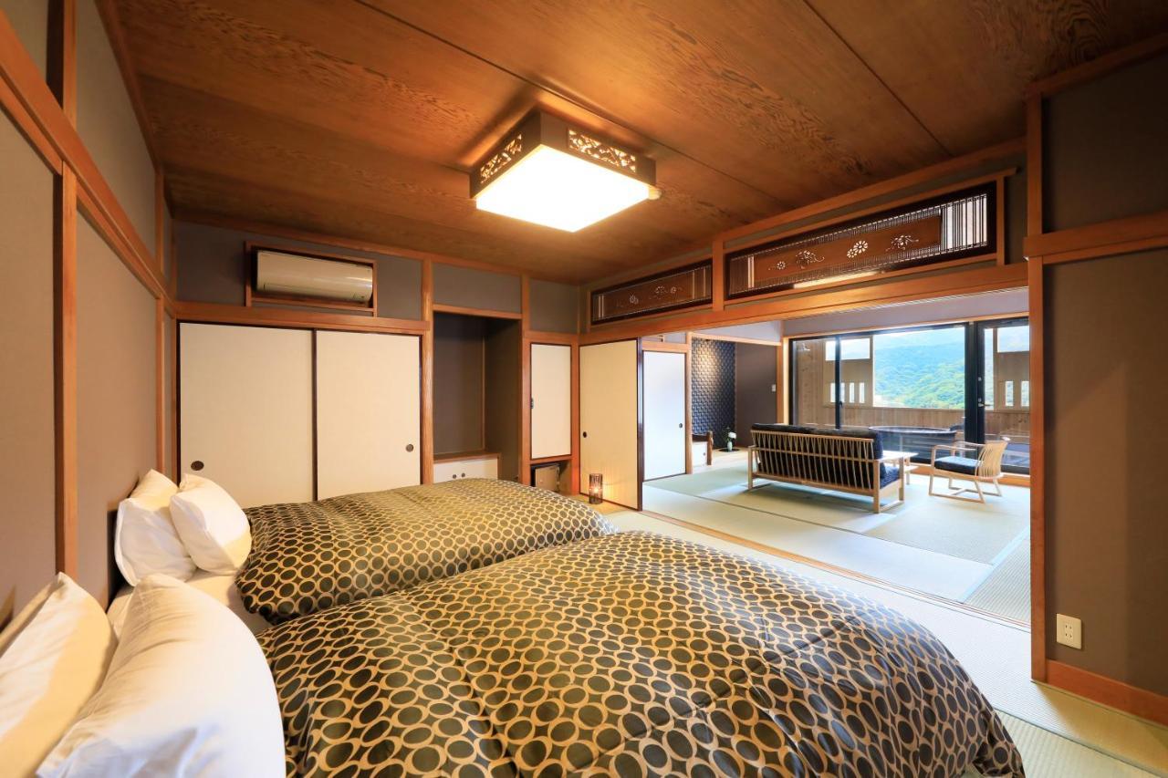 Hotel Yugawara Fuga Esterno foto